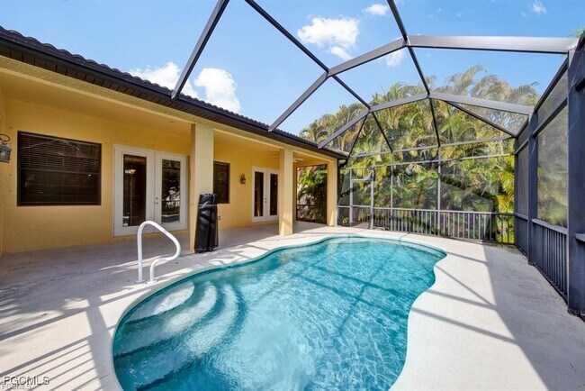 Building Photo - 8766 Tropical Ct