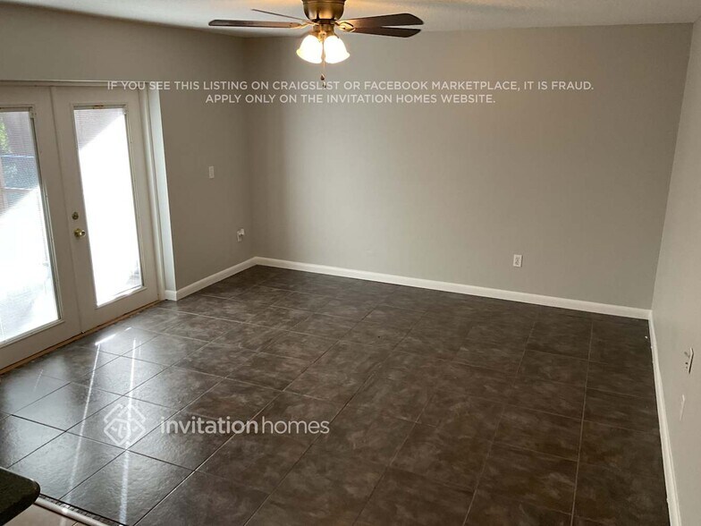 Building Photo - 1648 Raymore St NW