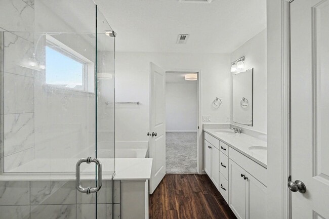 Building Photo - 2020-Built Plymouth 3 Bed|3 Bath Home W/ 2-Car Garage