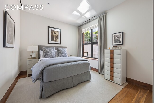 Building Photo - 15 Leonard St