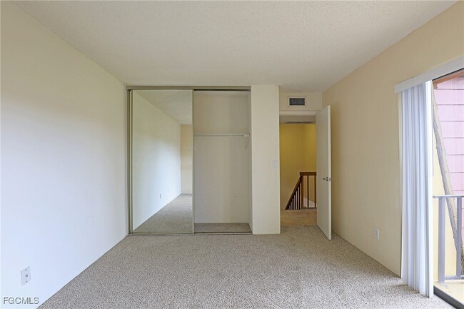 Building Photo - 1570 Park Meadows Dr