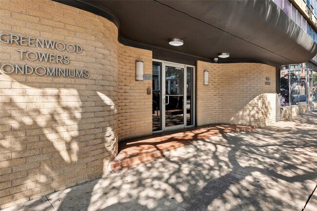 Building Photo - 1800 Lavaca St