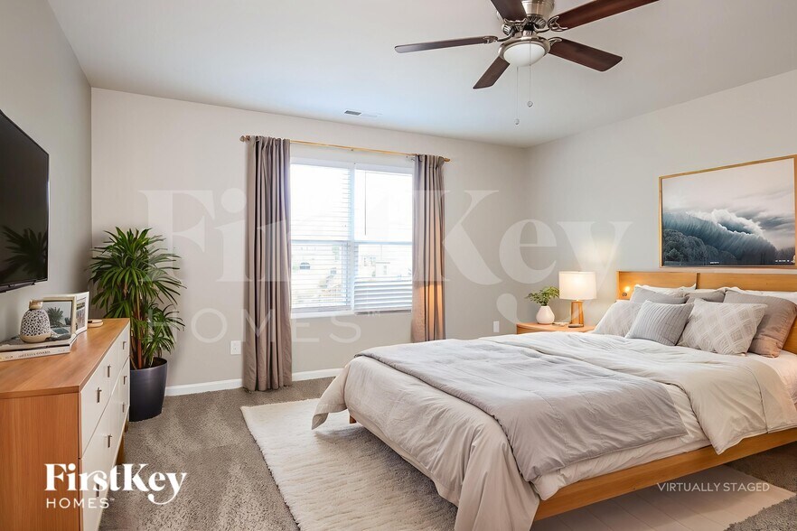 Building Photo - 4361 Prairie Creek Trail