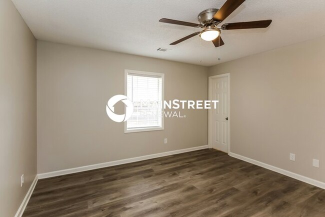 Building Photo - 2535 Valient Dr