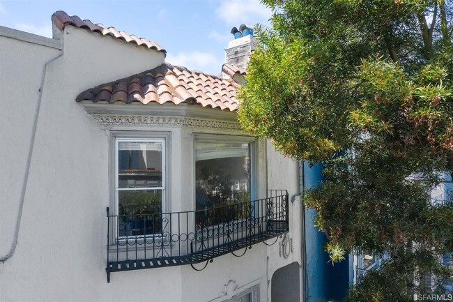 Building Photo - 71 Cervantes Blvd