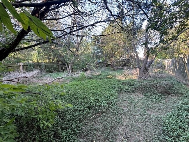 Building Photo - 405 Fantail Loop