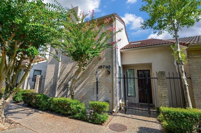 Building Photo - 15735 Tanya Cir