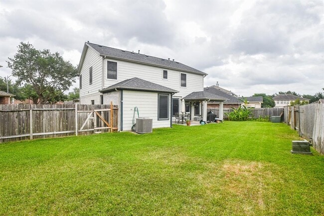 Building Photo - 2206 Rocky Hollow Ln