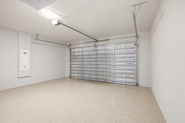 Building Photo - Brand New Canal-Front Pool Home for Rent, 3/2/2, NE Cape Coral. The Builder Didn't Cut Corners, S...