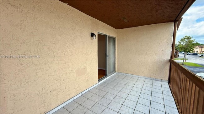 Building Photo - 6607 Winfield Blvd