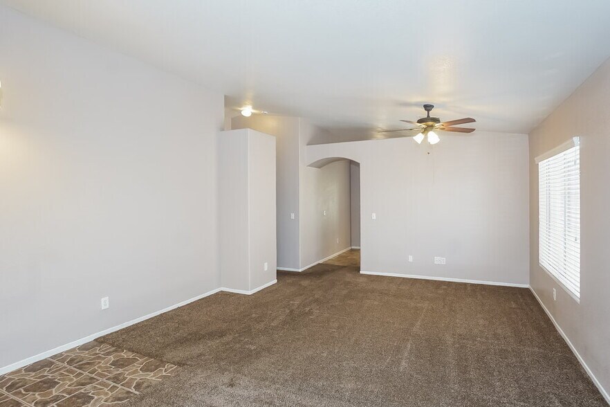 Building Photo - 5333 W Cool Dawn Ct