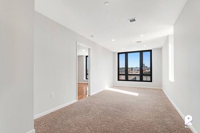 Building Photo - 148-36 89th Ave