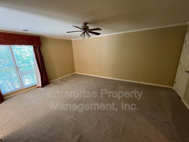 Building Photo - 958 Harbor View Dr