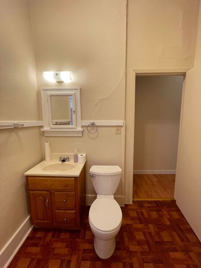 Building Photo - willh06