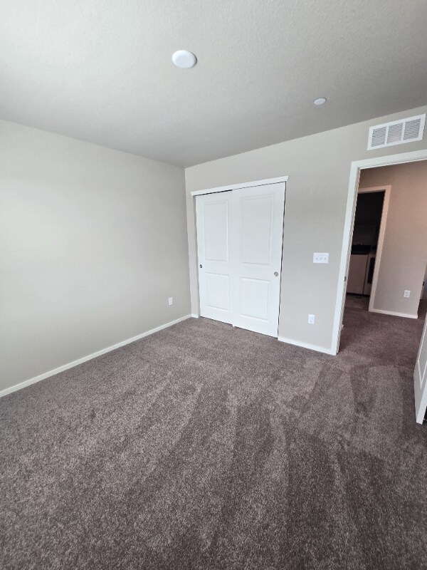 Building Photo - 4833 Autumn Leaf Dr