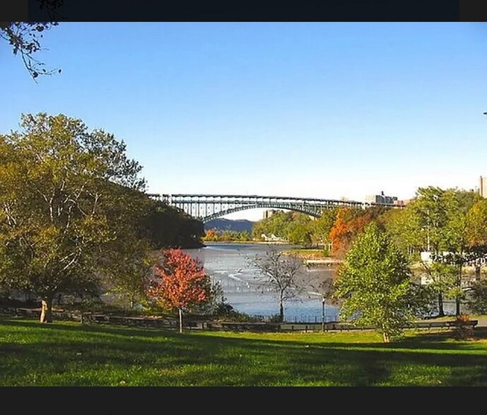 Building Photo - 172 Sherman Ave