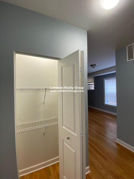 Building Photo - 1645 W Pratt Blvd