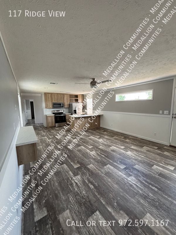 Building Photo - 117 Ridgeview