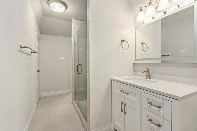 Building Photo - 28344 Woodsons Forest Dr