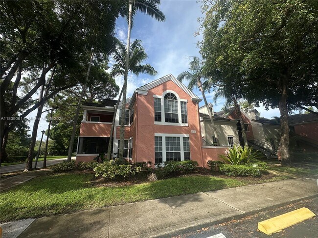 Building Photo - 1125 Crystal Way