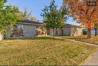 Building Photo - Available this month! 4 bdrm 2 bath home -...