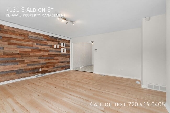 Building Photo - 7131 S Albion St