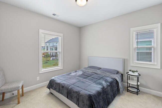 Building Photo - 2018 Cobblestone Wy NW