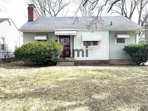 Building Photo - 3539 N Euclid Ave