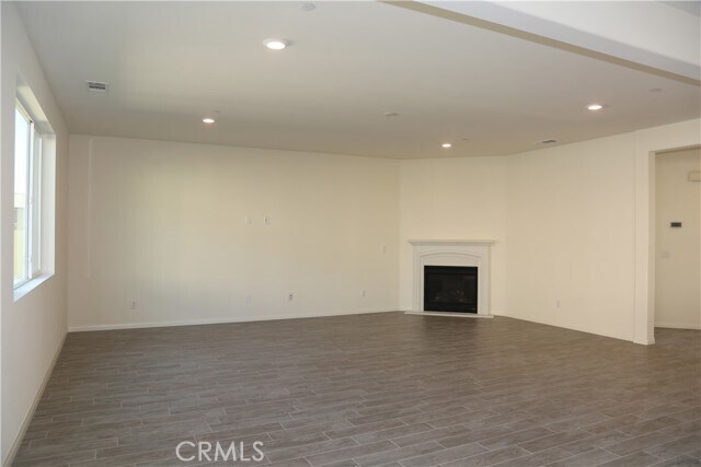 Building Photo - 14211 Willamette Ave