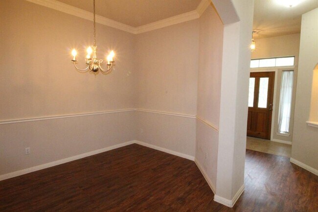 Building Photo - 1600 Kingston Lacy Blvd