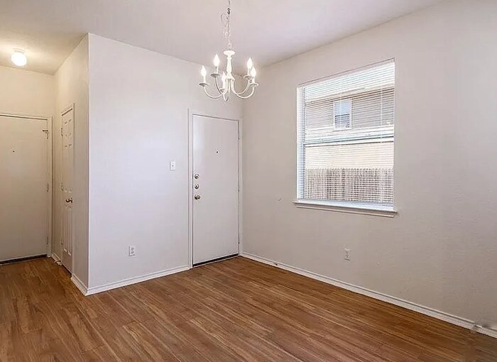 Building Photo - 13804 Harris Ridge Blvd