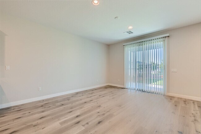 Building Photo - Gorgeous 2019 Build Home with Beautifully Landscaped Backyard! (COMING SOON)