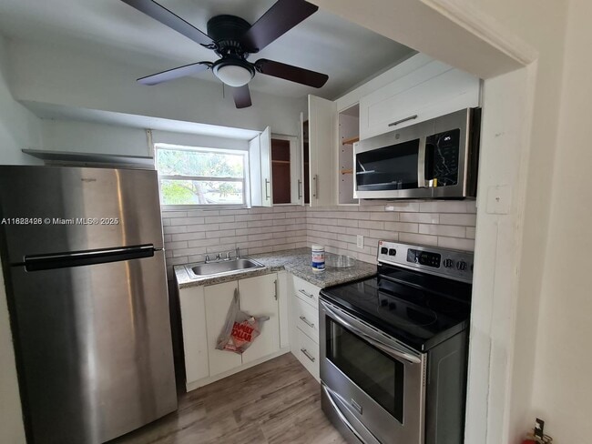 Building Photo - 90 NE 68th Terrace