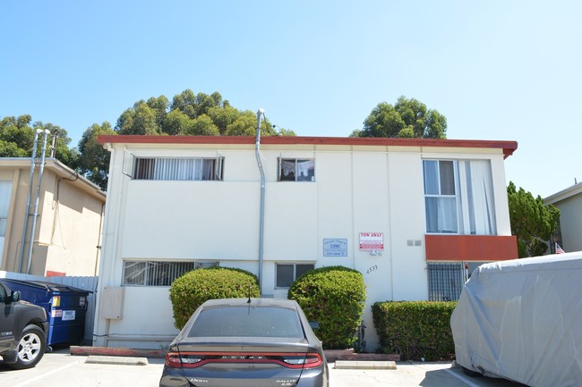 Primary Photo - 4533-4535 Contour Blvd