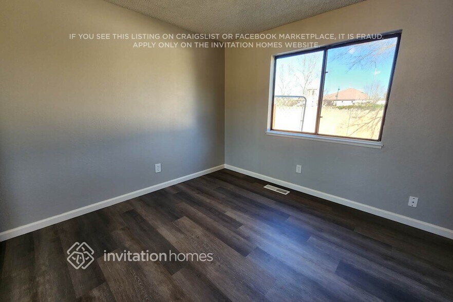 Building Photo - 1401 Mandarin Ct