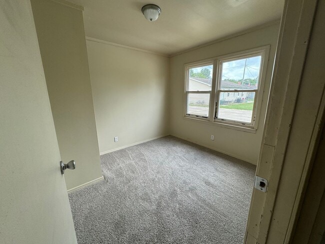 Building Photo - Cute 2BR Apartment
