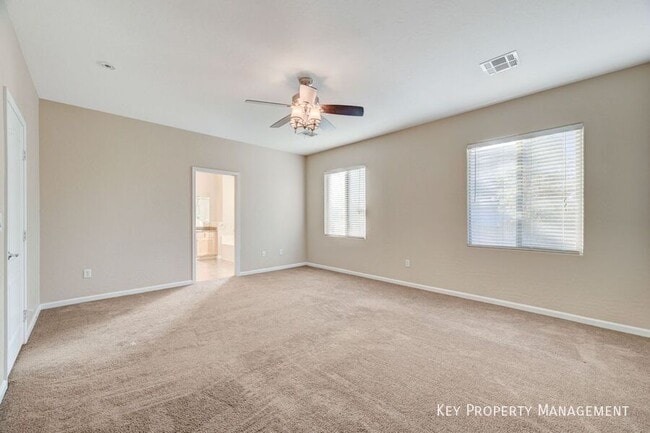 Building Photo - 183 Rolling Fields Ct