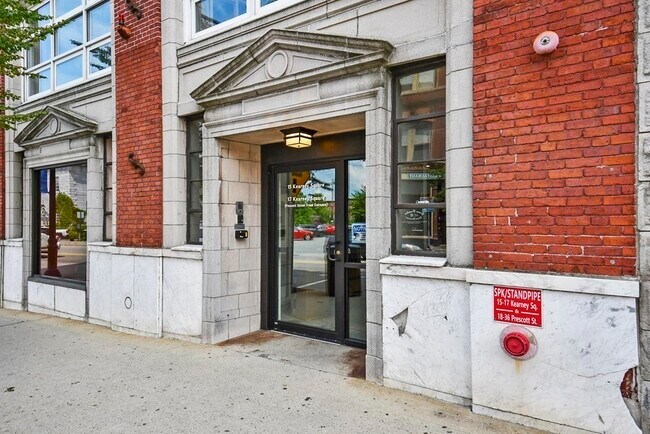 Building Photo - 17 Kearney Square