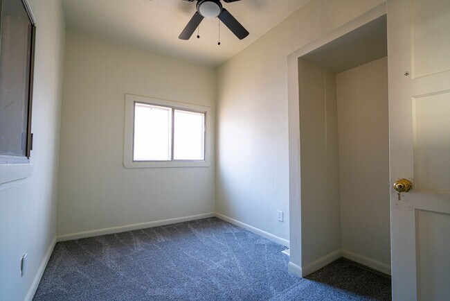 Building Photo - Spacious & Updated 5 Bed Home in Prime Ogden Location