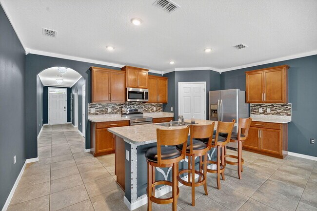 Primary Photo - 280 Falls Church St SW