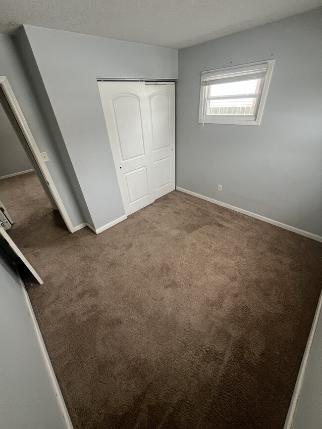 Building Photo - 638 Kimberton Dr