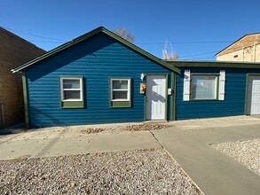 Building Photo - 118 7th St