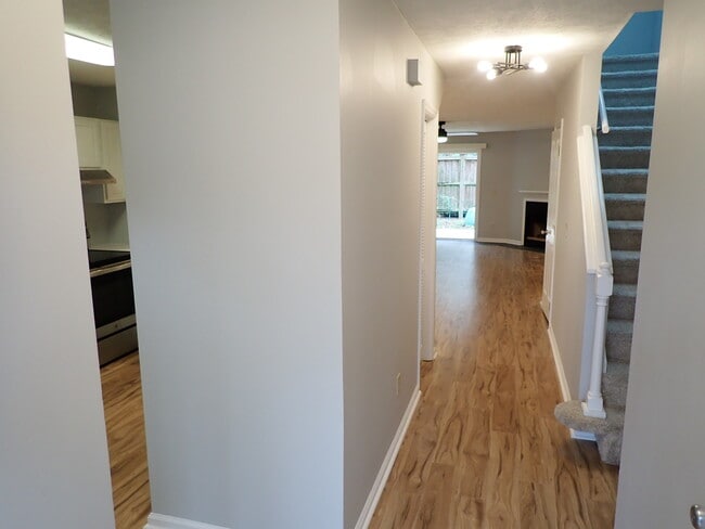 Building Photo - 6328 Wrightsville Ave