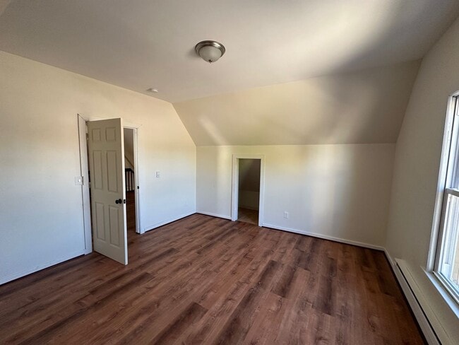 Building Photo - Meinecke Single Family Home