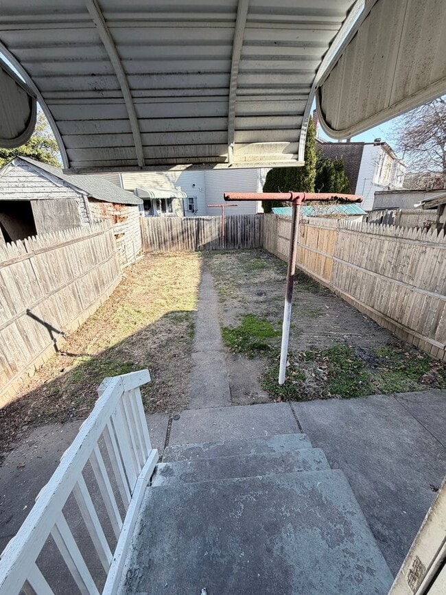 Building Photo - 106 Virginia Ave