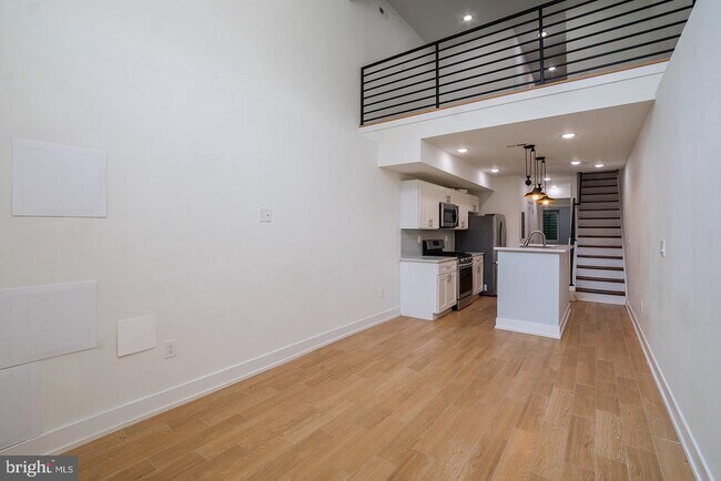 Building Photo - 1220 N Taney St