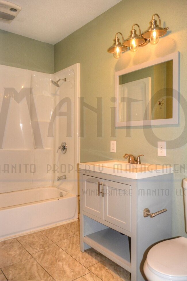 Building Photo - Garland Triplex