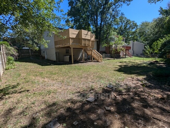 Building Photo - 11605 Rutherford Dr