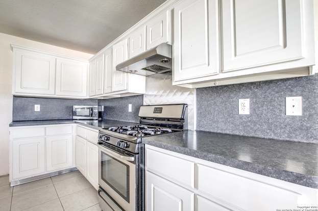 Building Photo - 5519 Red Canyon