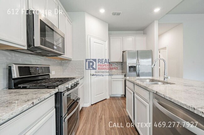 Building Photo - 612 Fletcher Dr
